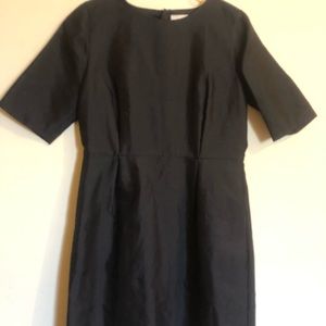 Black short-sleeve mini dress
